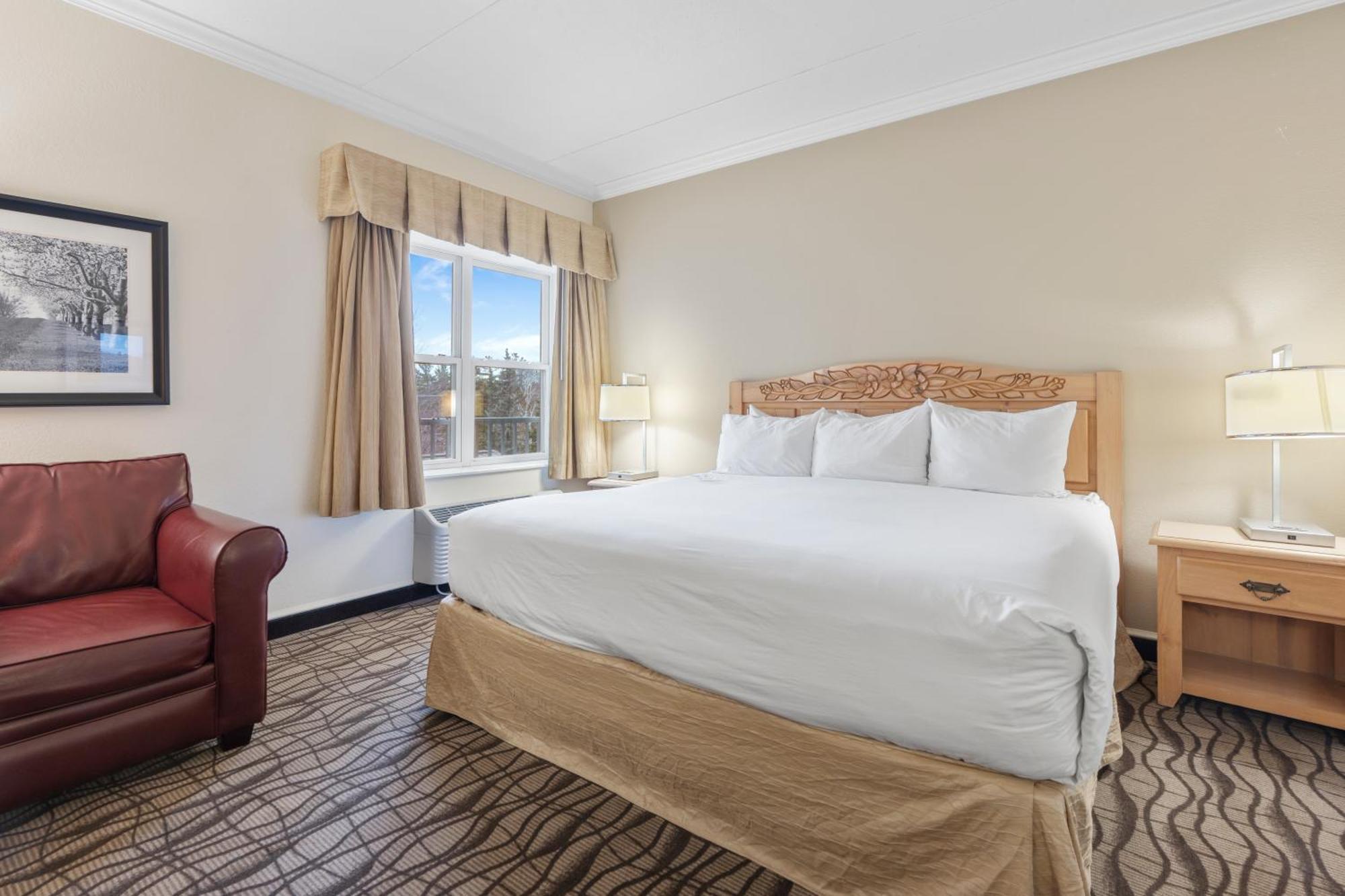Cherry Tree Inn & Suites Τράβερς Σίτι Εξωτερικό φωτογραφία